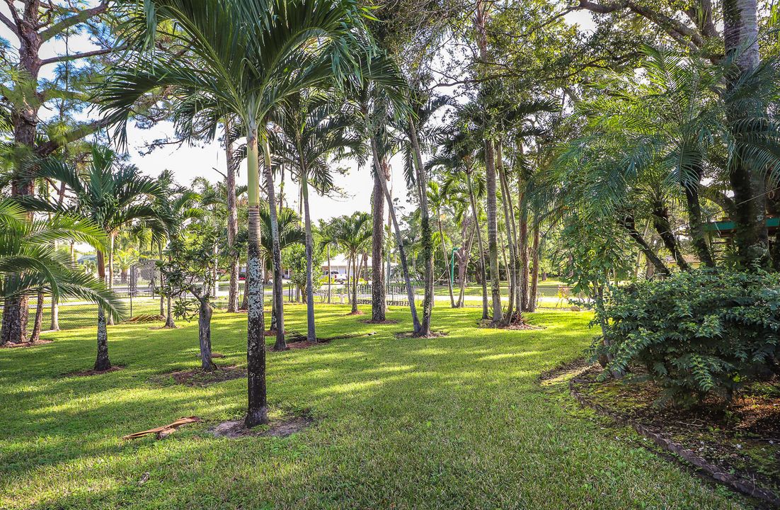 En Venta: $1,200,000 (3 camas, 2 baños, 2892 Pies cuadrados)