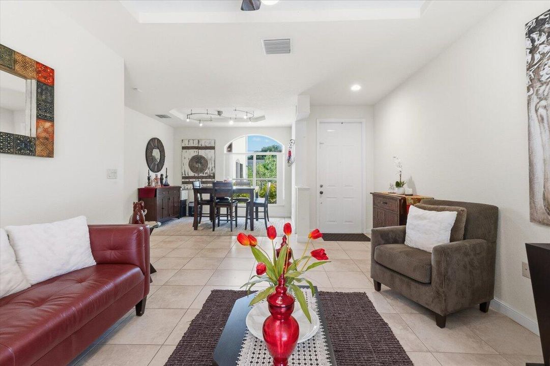 For Sale: $1,050,000 (4 beds, 3 baths, 2956 Square Feet)