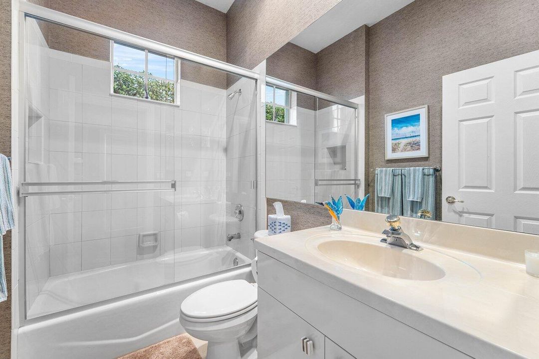 For Sale: $1,450,000 (3 beds, 3 baths, 2355 Square Feet)