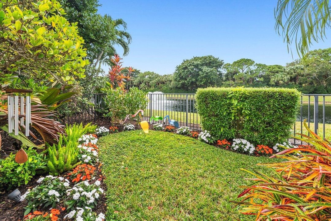 For Sale: $1,450,000 (3 beds, 3 baths, 2355 Square Feet)