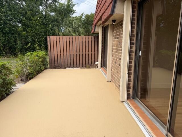 出租: $2,600 (2 贝兹, 2 浴室, 1359 平方英尺)