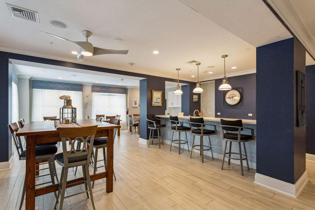 For Sale: $509,000 (2 beds, 2 baths, 1130 Square Feet)