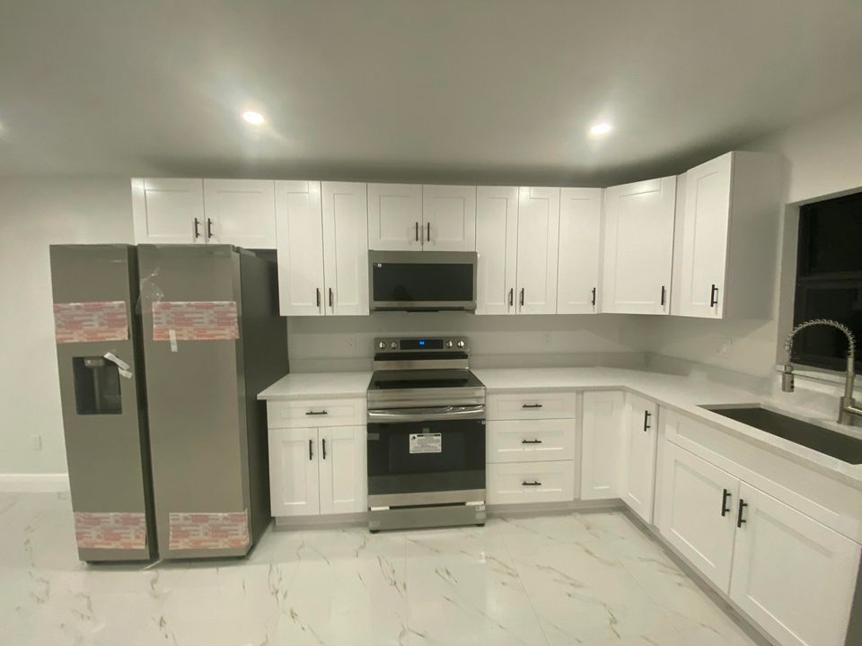 待售: $500,000 (0 贝兹, 0 浴室, 2170 平方英尺)