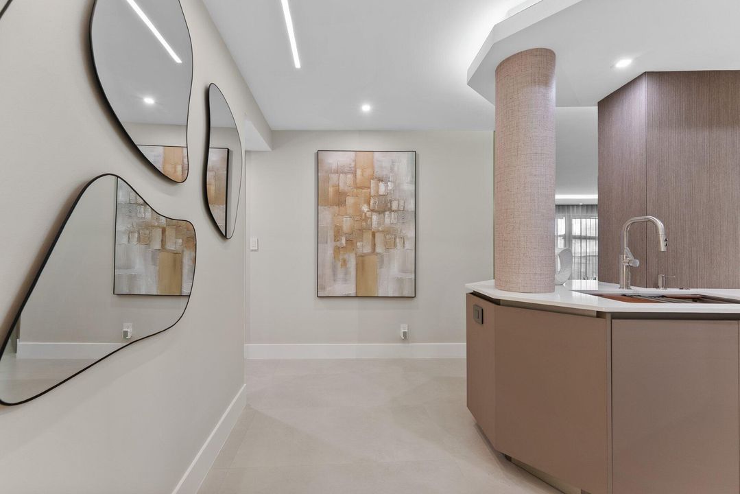 For Sale: $1,540,000 (2 beds, 2 baths, 1481 Square Feet)