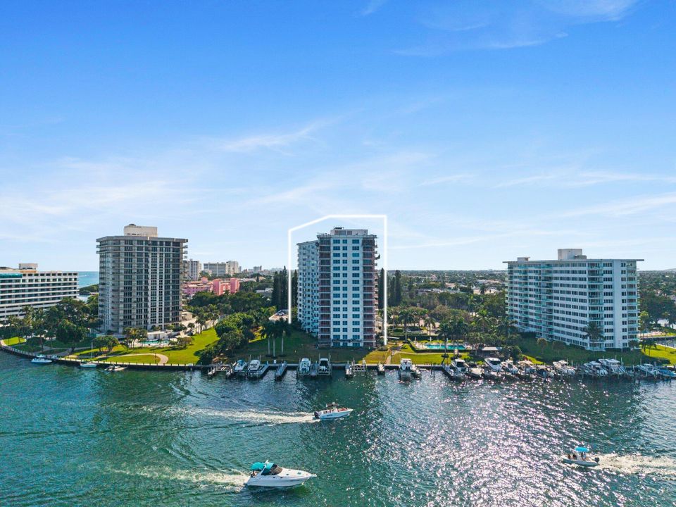 For Sale: $1,540,000 (2 beds, 2 baths, 1481 Square Feet)