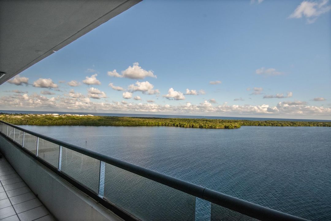 En Venta: $2,250,000 (3 camas, 3 baños, 2865 Pies cuadrados)