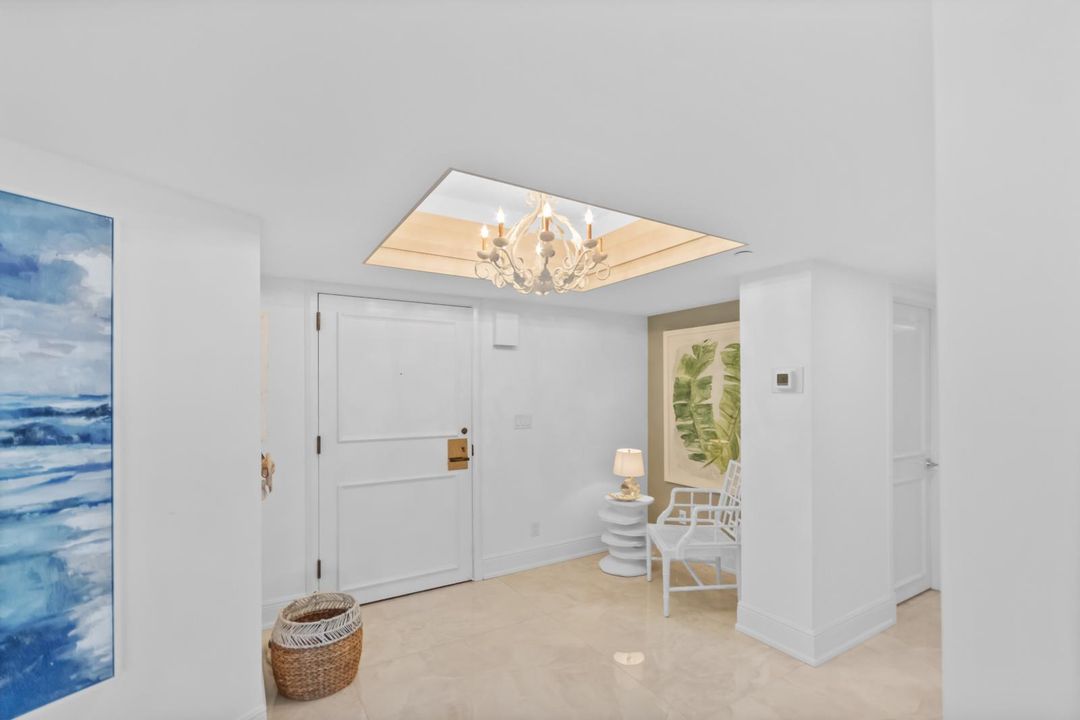 En Venta: $2,250,000 (3 camas, 3 baños, 2865 Pies cuadrados)