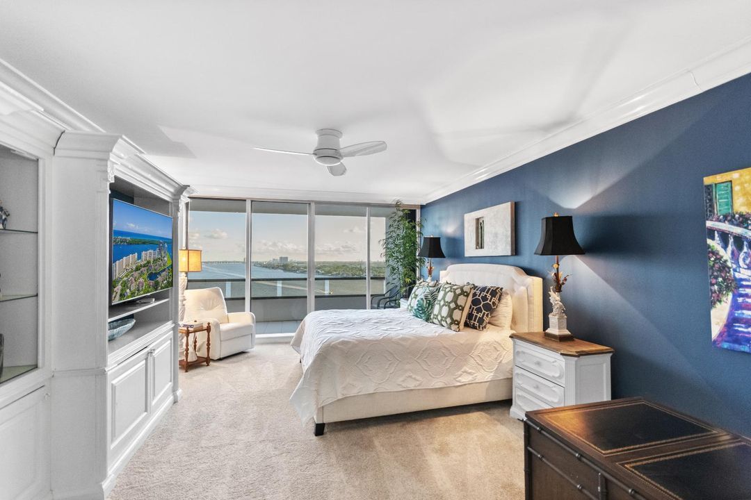 En Venta: $2,250,000 (3 camas, 3 baños, 2865 Pies cuadrados)