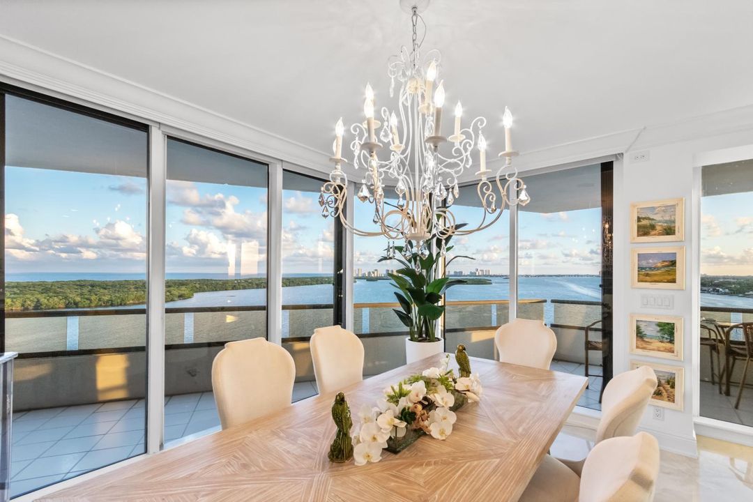 En Venta: $2,250,000 (3 camas, 3 baños, 2865 Pies cuadrados)