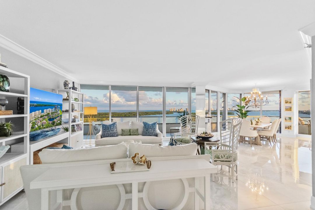 En Venta: $2,250,000 (3 camas, 3 baños, 2865 Pies cuadrados)