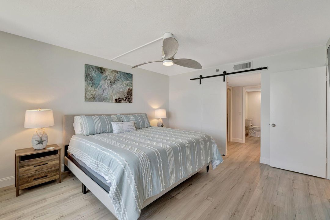 待售: $549,900 (2 贝兹, 2 浴室, 1207 平方英尺)