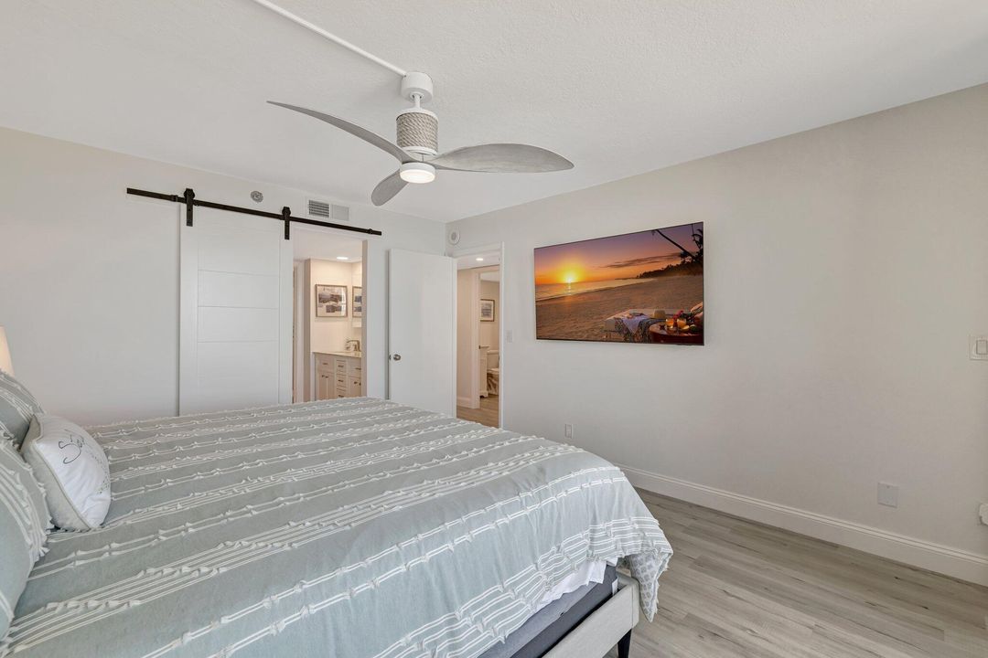 待售: $549,900 (2 贝兹, 2 浴室, 1207 平方英尺)