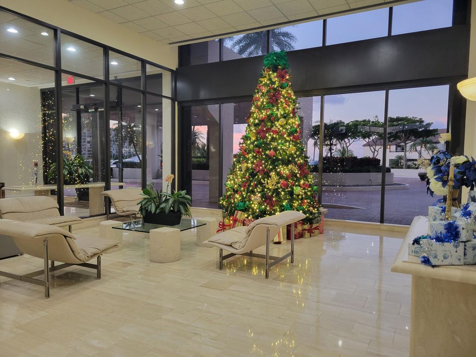 En Venta: $2,250,000 (3 camas, 3 baños, 2865 Pies cuadrados)