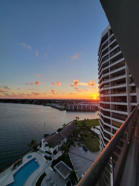 En Venta: $2,250,000 (3 camas, 3 baños, 2865 Pies cuadrados)