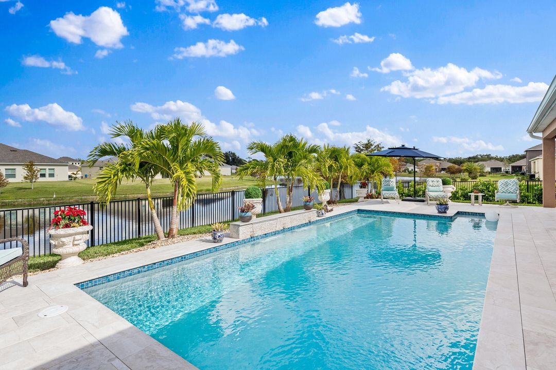 For Sale: $875,000 (4 beds, 3 baths, 2771 Square Feet)