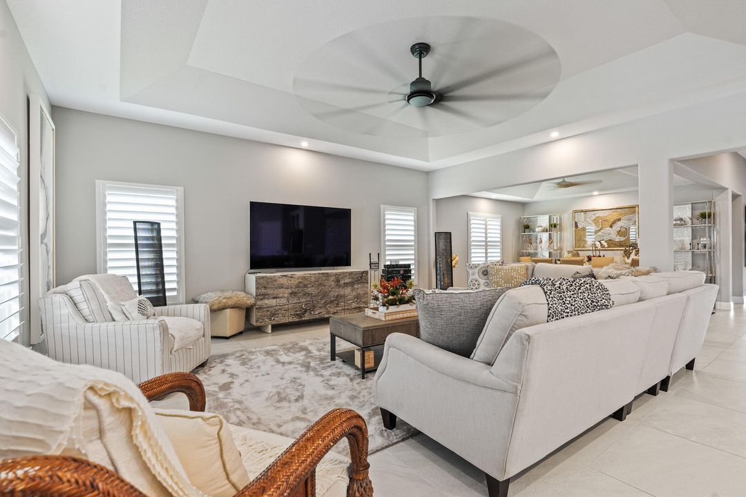 For Sale: $875,000 (4 beds, 3 baths, 2771 Square Feet)