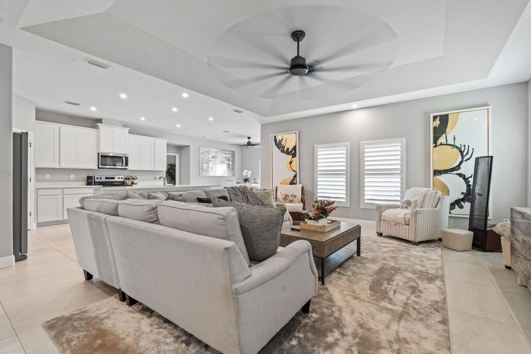 For Sale: $875,000 (4 beds, 3 baths, 2771 Square Feet)