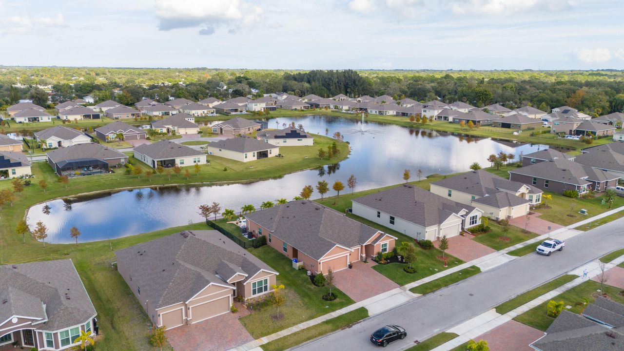 For Sale: $875,000 (4 beds, 3 baths, 2771 Square Feet)