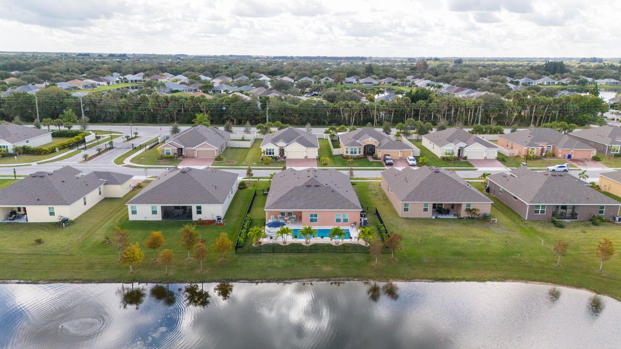 For Sale: $875,000 (4 beds, 3 baths, 2771 Square Feet)