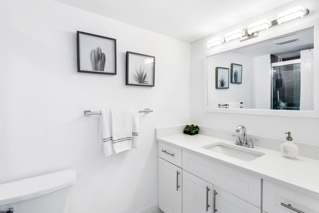 For Sale: $1,175,000 (3 beds, 2 baths, 1578 Square Feet)