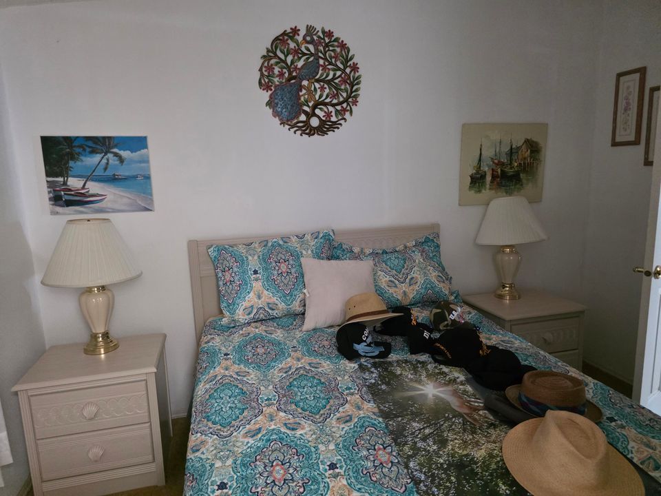 待售: $169,000 (2 贝兹, 2 浴室, 1534 平方英尺)