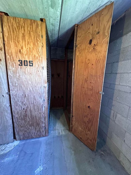 For Rent: $1,500 (1 beds, 1 baths, 642 Square Feet)