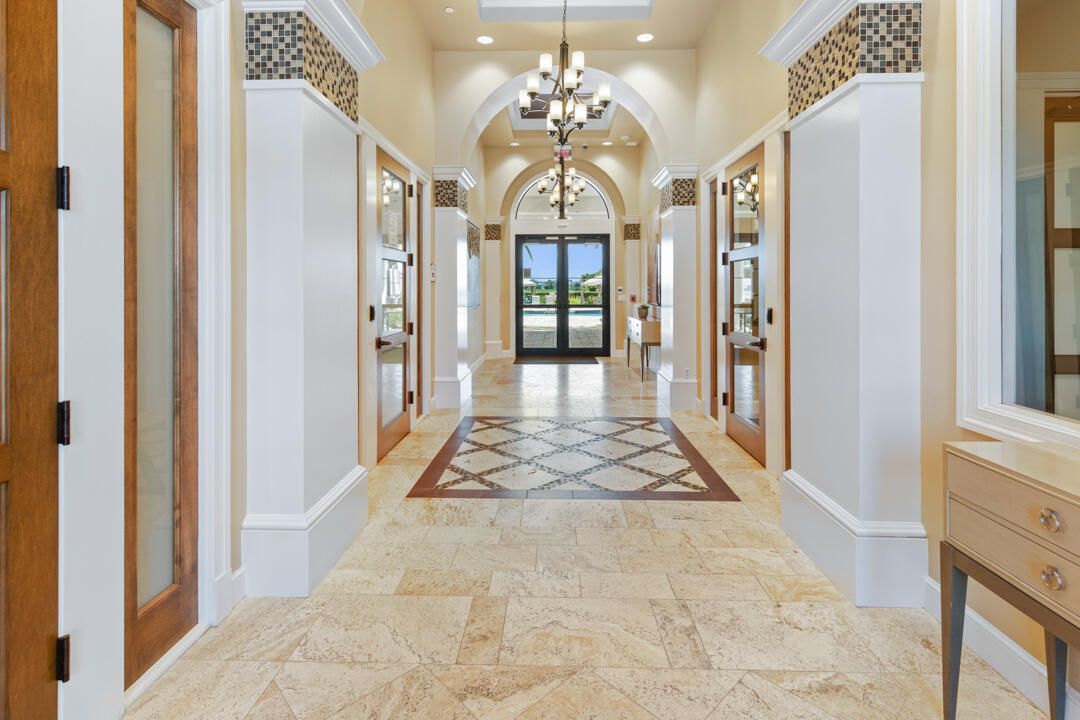 For Sale: $500,000 (3 beds, 3 baths, 2220 Square Feet)