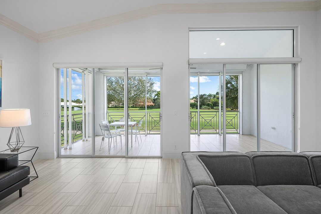 For Rent: $16,000 (3 beds, 2 baths, 2492 Square Feet)