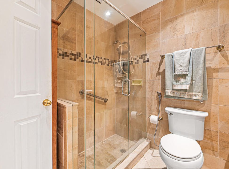 For Rent: $3,000 (3 beds, 2 baths, 1522 Square Feet)