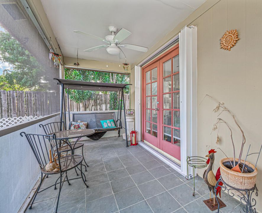 For Rent: $3,000 (3 beds, 2 baths, 1522 Square Feet)