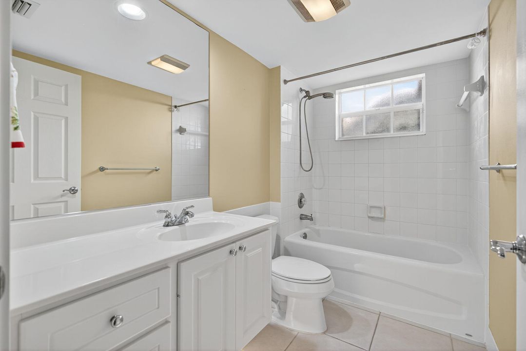 For Sale: $1,499,000 (6 beds, 4 baths, 3258 Square Feet)