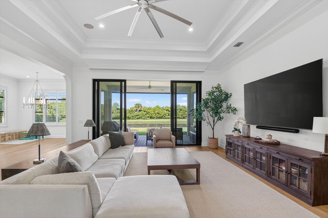 待售: $1,550,000 (4 贝兹, 3 浴室, 3048 平方英尺)