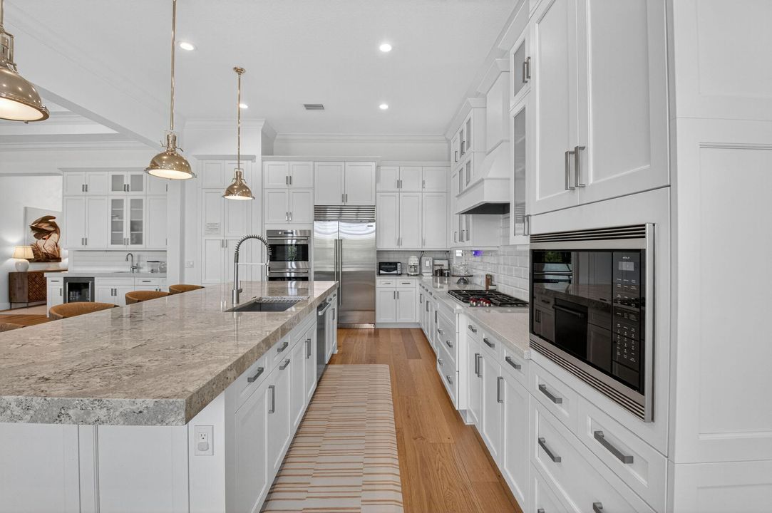 待售: $1,550,000 (4 贝兹, 3 浴室, 3048 平方英尺)