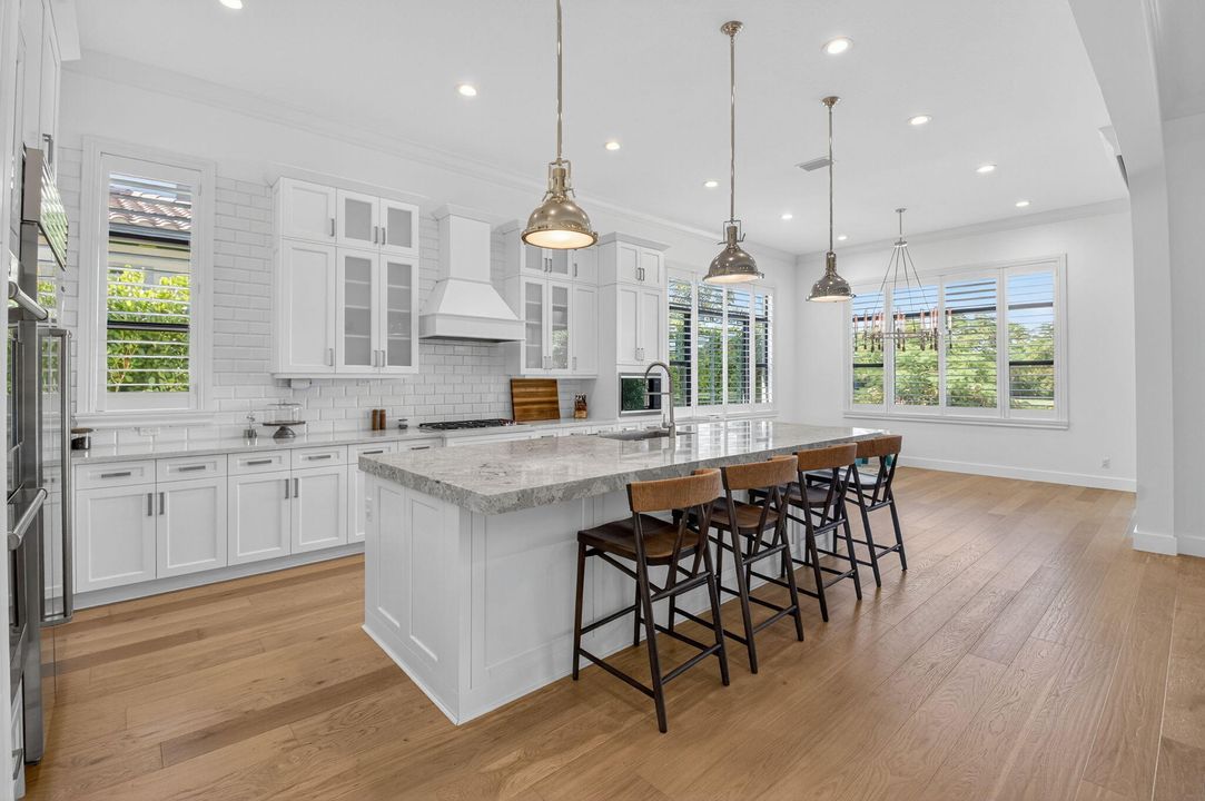 待售: $1,550,000 (4 贝兹, 3 浴室, 3048 平方英尺)