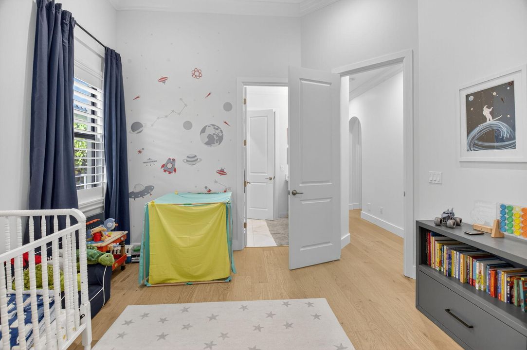 待售: $1,550,000 (4 贝兹, 3 浴室, 3048 平方英尺)