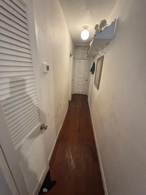 For Sale: $199,000 (3 beds, 1 baths, 936 Square Feet)