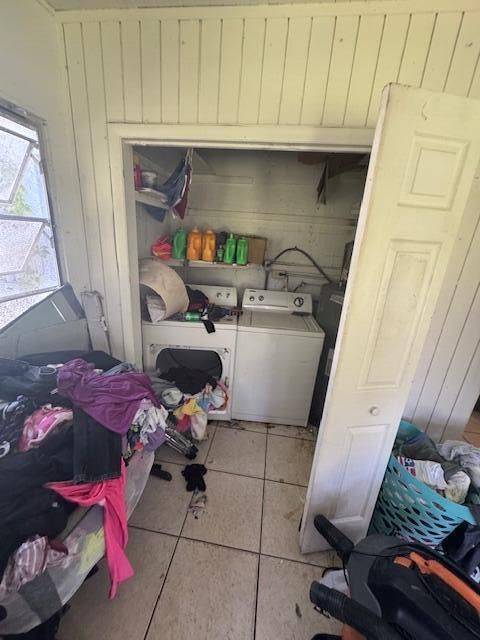 For Sale: $199,000 (3 beds, 1 baths, 936 Square Feet)