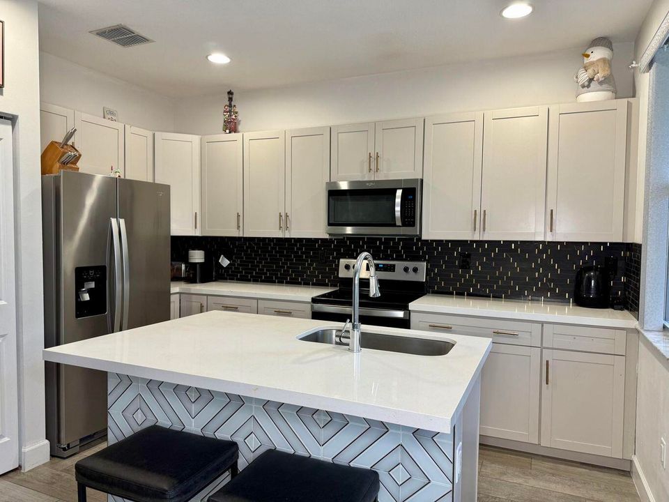 For Sale: $510,000 (3 beds, 2 baths, 1630 Square Feet)