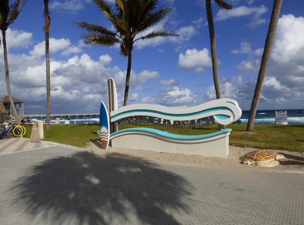 For Rent: $2,000 (1 beds, 1 baths, 319 Square Feet)