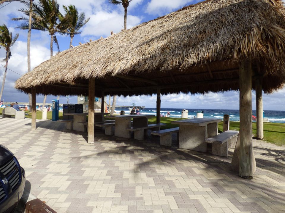 For Rent: $2,000 (1 beds, 1 baths, 319 Square Feet)