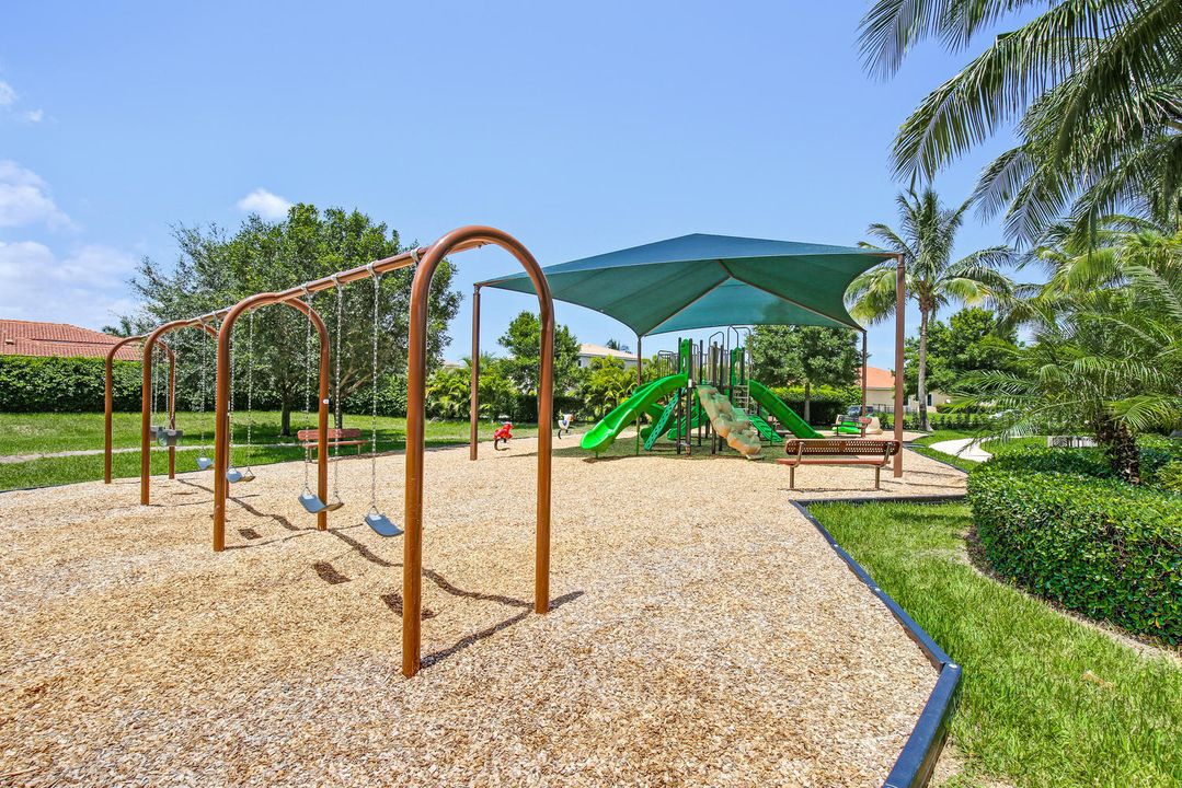 На продажу: $1,599,000 (6 спален, 4 ванн, 3950 Квадратных фут)