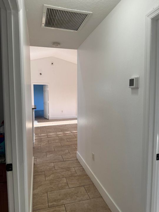 For Rent: $2,650 (4 beds, 2 baths, 1640 Square Feet)