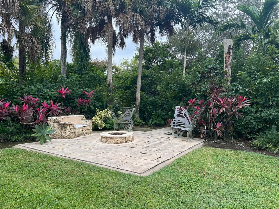 En Venta: $1,260,000 (4 camas, 2 baños, 1894 Pies cuadrados)