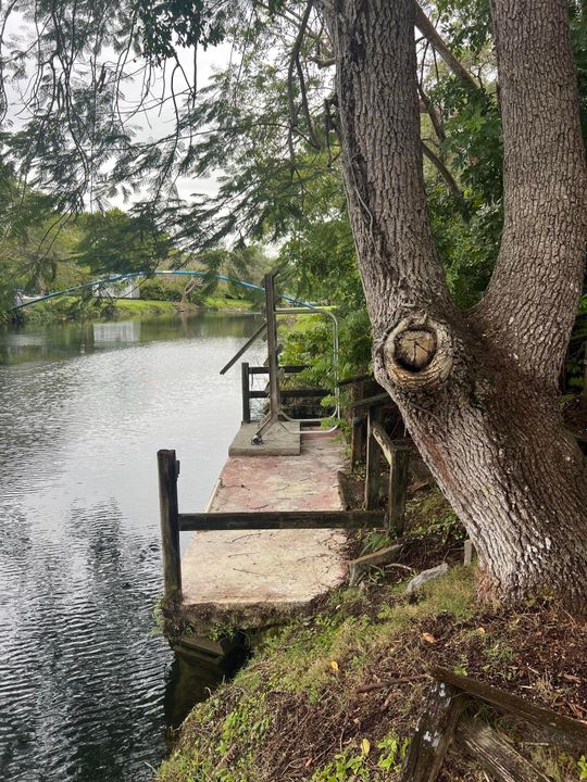 En Venta: $1,260,000 (4 camas, 2 baños, 1894 Pies cuadrados)