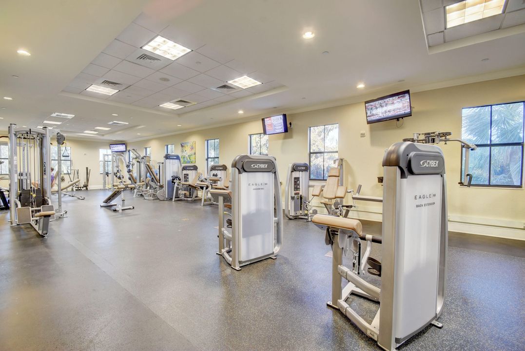 For Rent: $15,900 (4 beds, 4 baths, 3446 Square Feet)