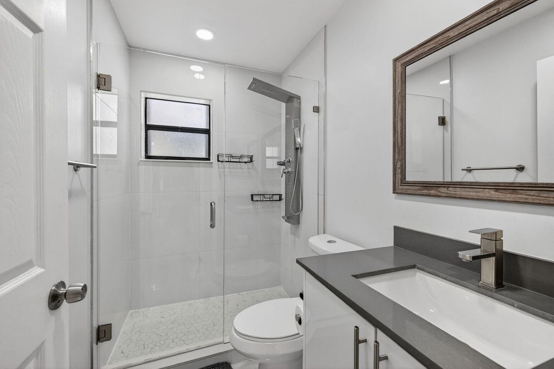 For Sale: $279,000 (3 beds, 2 baths, 1120 Square Feet)