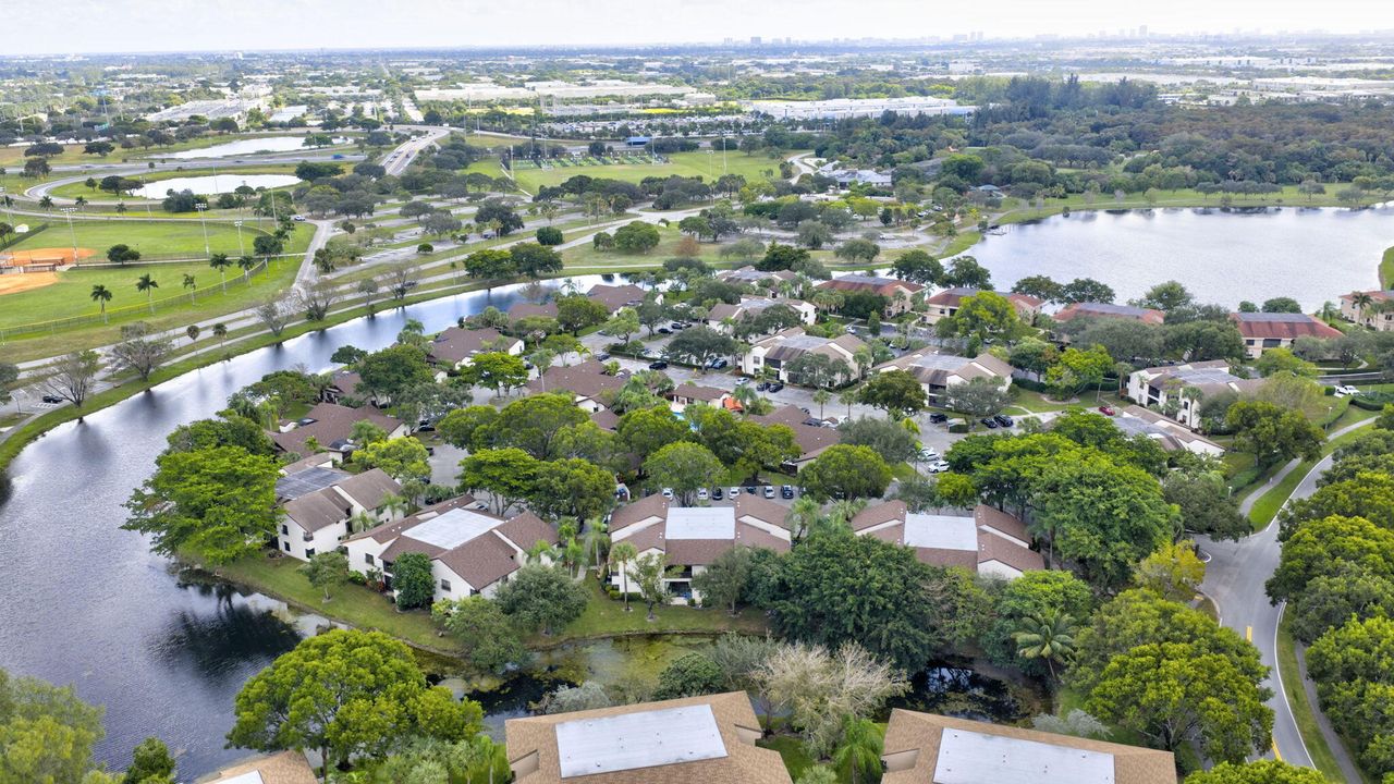 For Sale: $279,000 (3 beds, 2 baths, 1120 Square Feet)