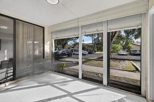 For Sale: $279,000 (3 beds, 2 baths, 1120 Square Feet)