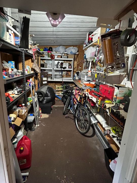 For Rent: $1,295 (3 beds, 2 baths, 1152 Square Feet)