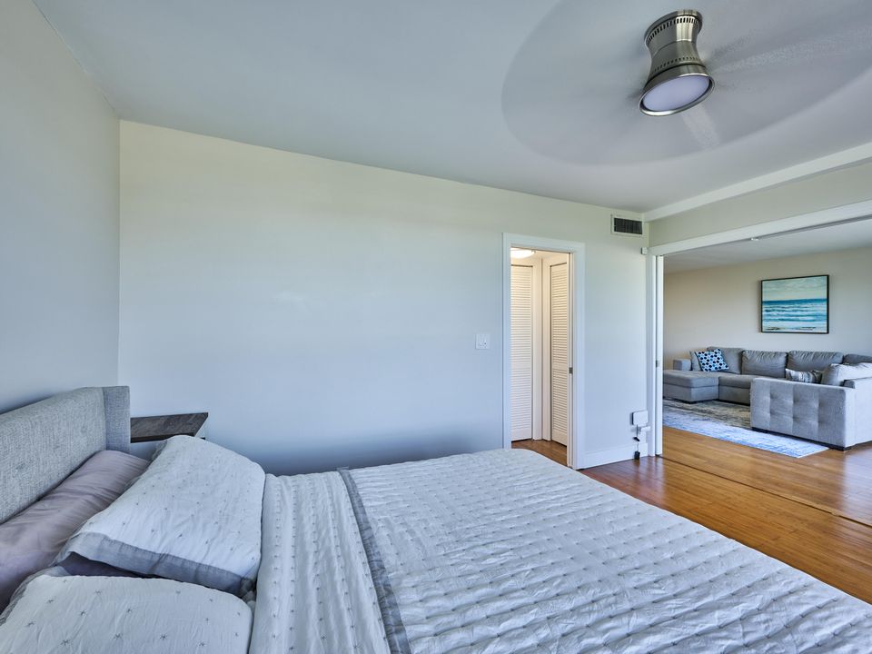 待售: $267,500 (2 贝兹, 2 浴室, 1112 平方英尺)